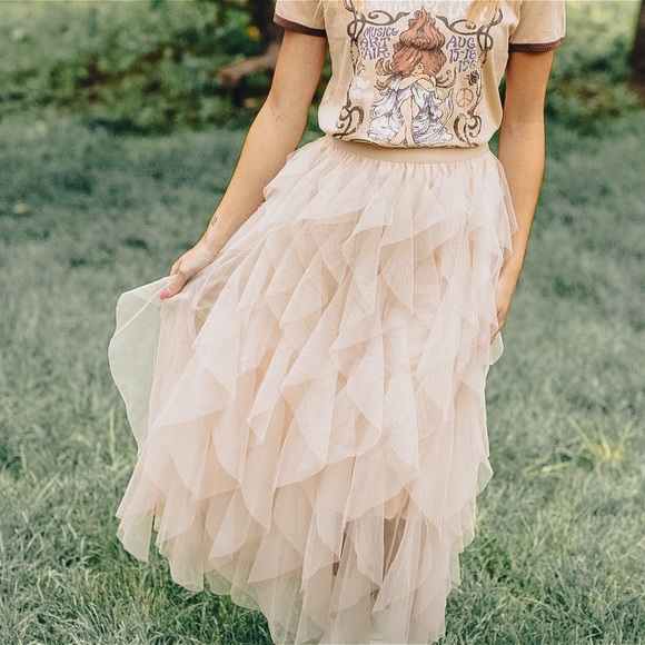 Tiered Midi Evening Skirt - Picture 2 of 7